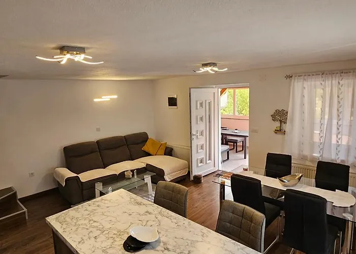 Melek Дом отдыха Stivan